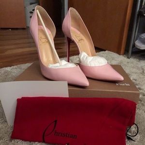 light pink louboutin heels
